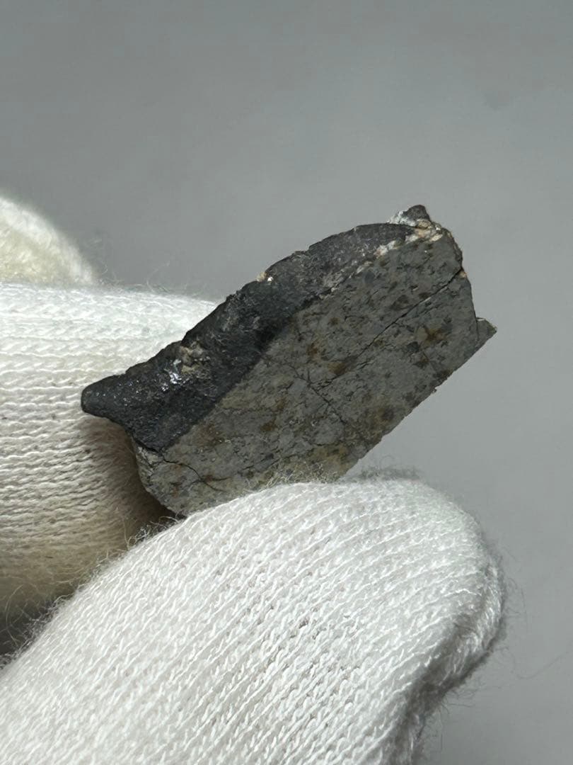 石質　隕石　チェリャビンスク　スライス　2.33g　コンドライト　証明書付き