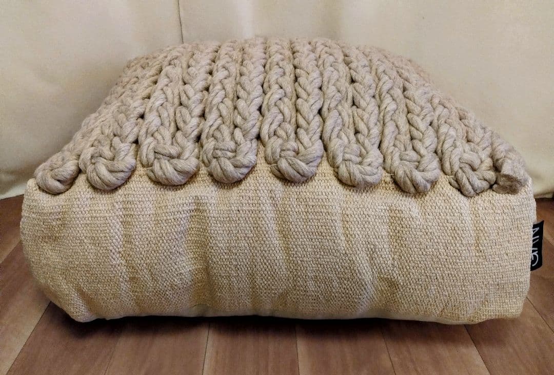 本日のみ！ほぼ新品未使用 GAN 大型クッション スペイン デザイン 日本未発売