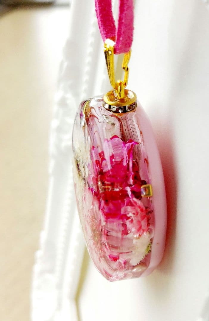 【1144】レジン　マトリカリア　ネックレス　ペンダント　ハンドメイド