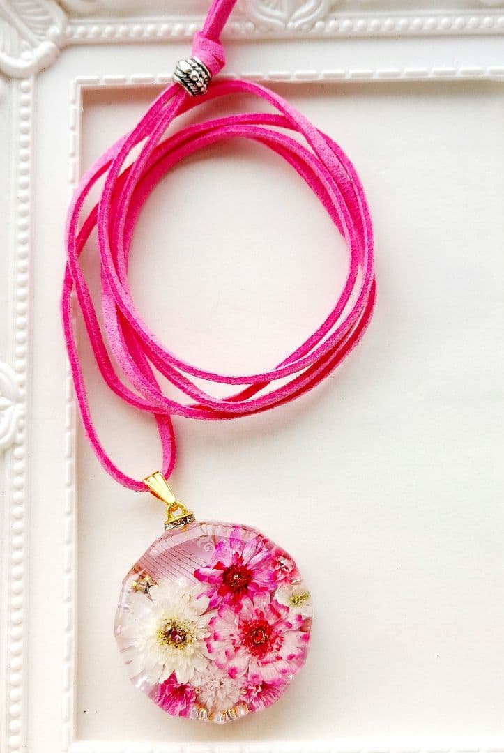 【1144】レジン　マトリカリア　ネックレス　ペンダント　ハンドメイド