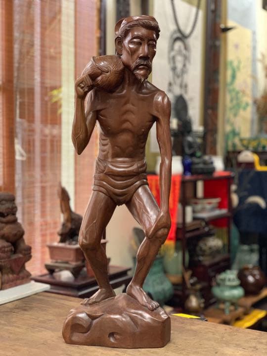 銘木　特大　一刀彫　名人彫　民芸品　置物　オブジェ　芸術品　人間国宝