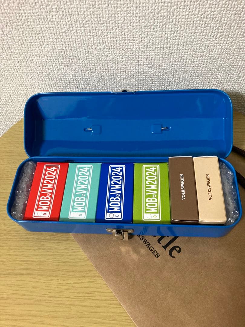 モロゾフ×ビートル2024限定品 スチールコンテナ／ミニカー6台セット