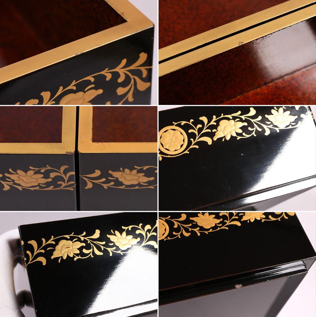 MB208】輪島塗 家紋金蒔絵 五段重箱 台付 剣片喰花唐草 黒塗梨地 天然