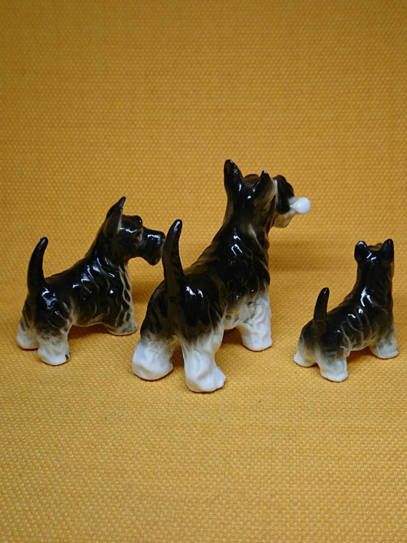 犬　スコティッシュテリア　陶器　置物　インテリア　工芸品　美術品　A3118