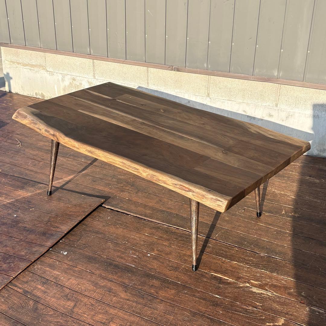 北欧レトロ 無垢材 木製テーブル アイアン脚 インダストリアル 重厚ローテーブル