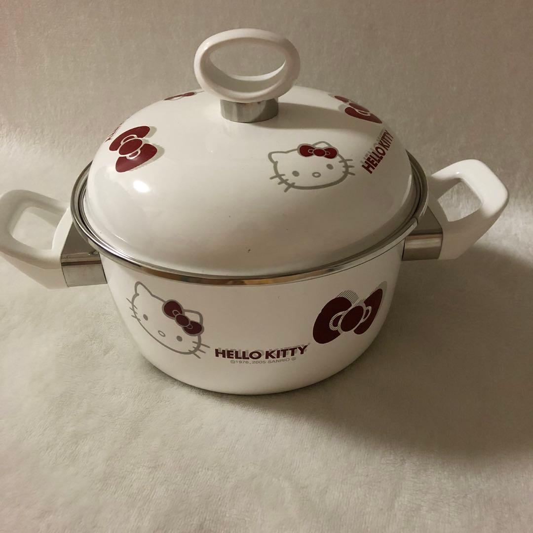 ハローキティ　両手鍋　ホーロー鍋