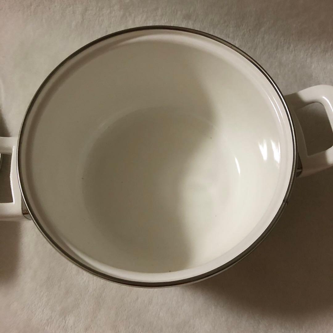 ハローキティ　両手鍋　ホーロー鍋