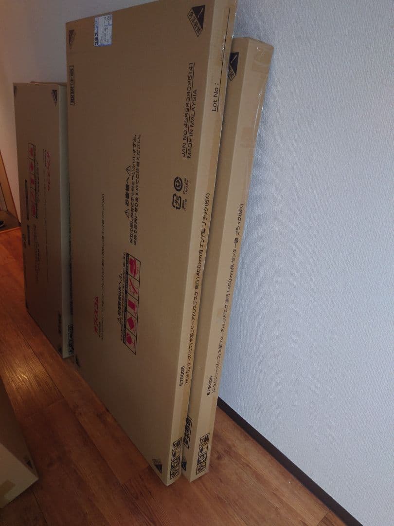 お洒落な使える「オフィスデスク」！