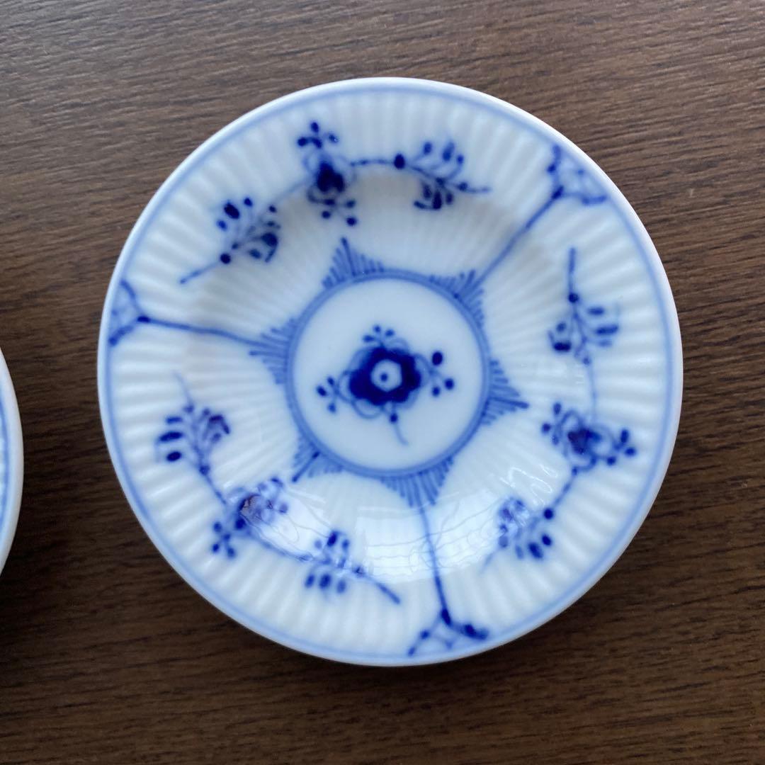 Sale ロイヤルコペンハーゲンブルーフルーテッドプレイン2枚