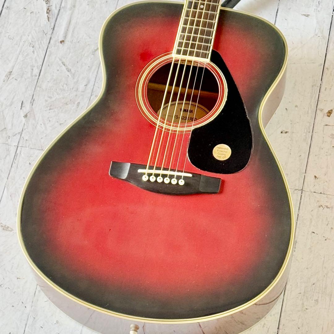 YAMAHA「FS-423S」小型アコースティックギター