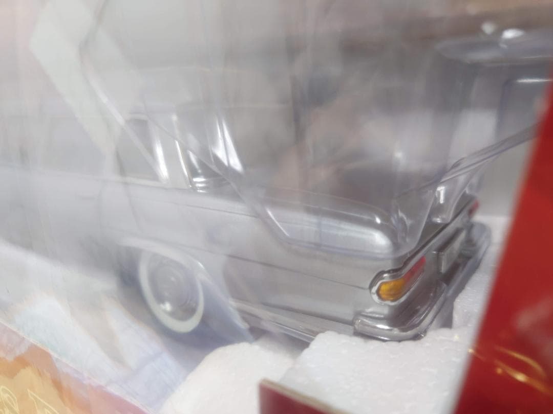 1/18 メルセデスベンツ Mercedes-Benz 600 リムジンミニカー