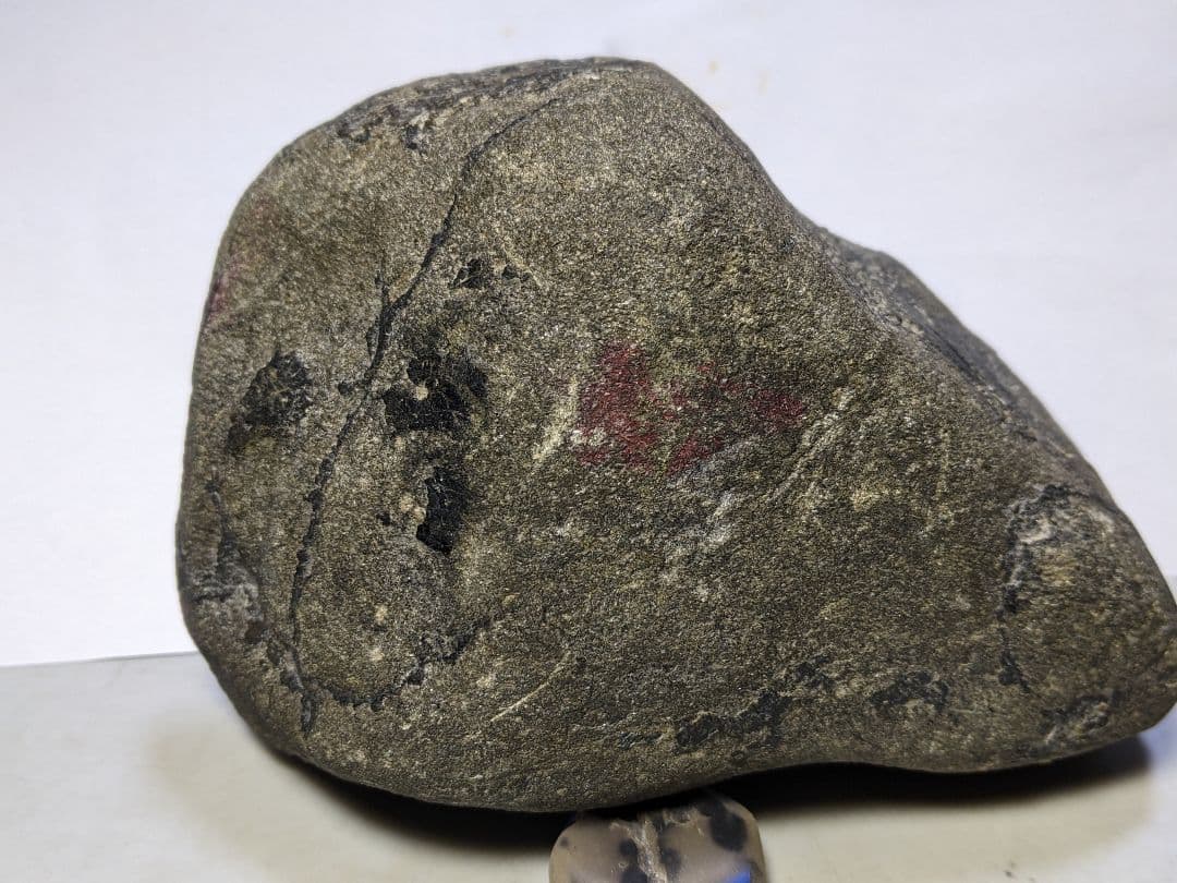 （314）ミャンマー産ヒスイ原石kgオーバー