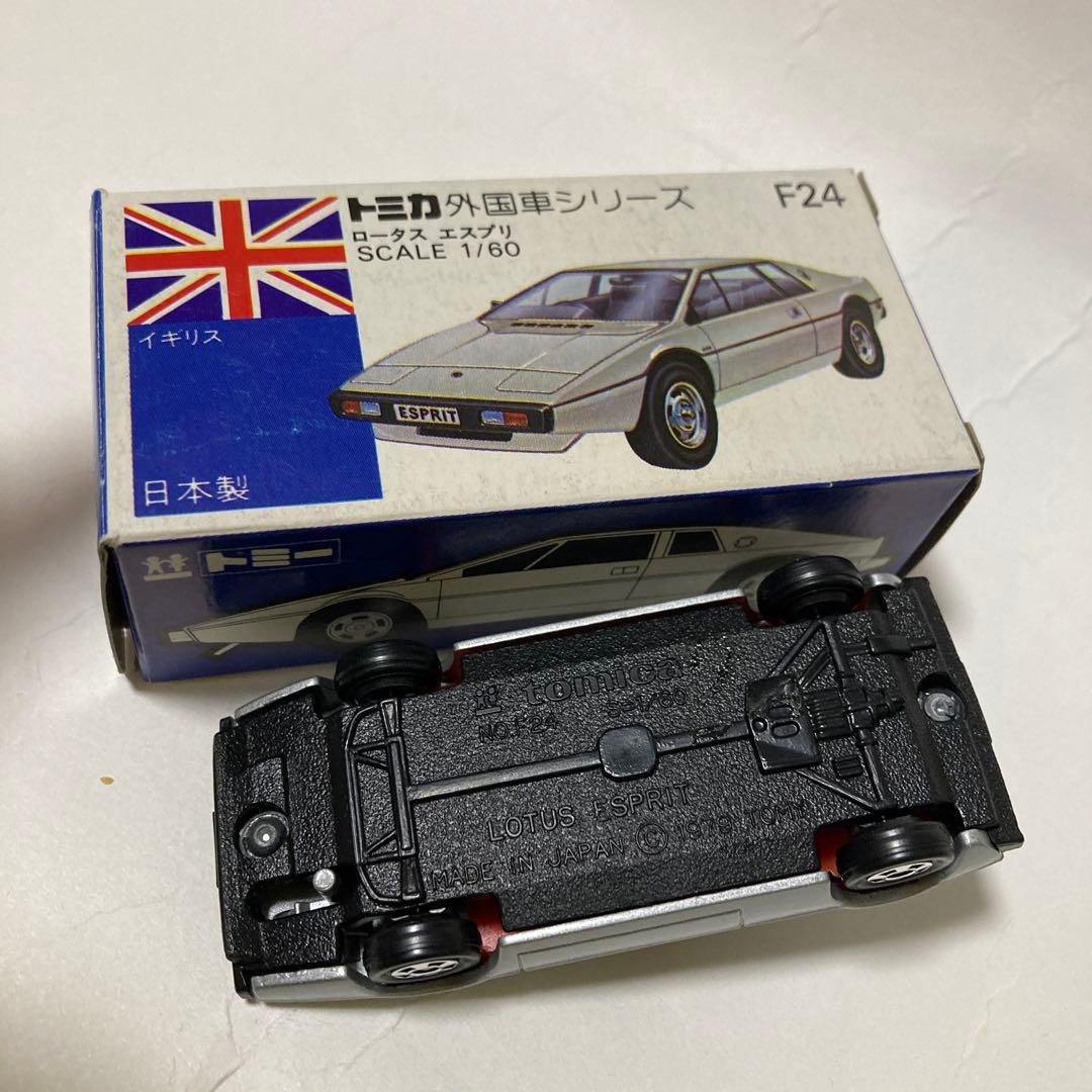 トミカ外国車シリーズ　ロータスエスプリ。輸出仕様　リトラクタブルヘッドライト可動