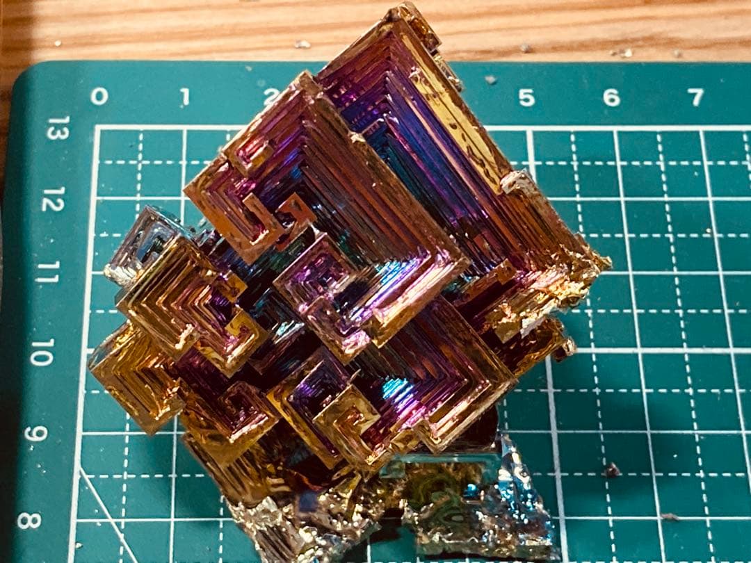 ビスマス結晶131gレインボー