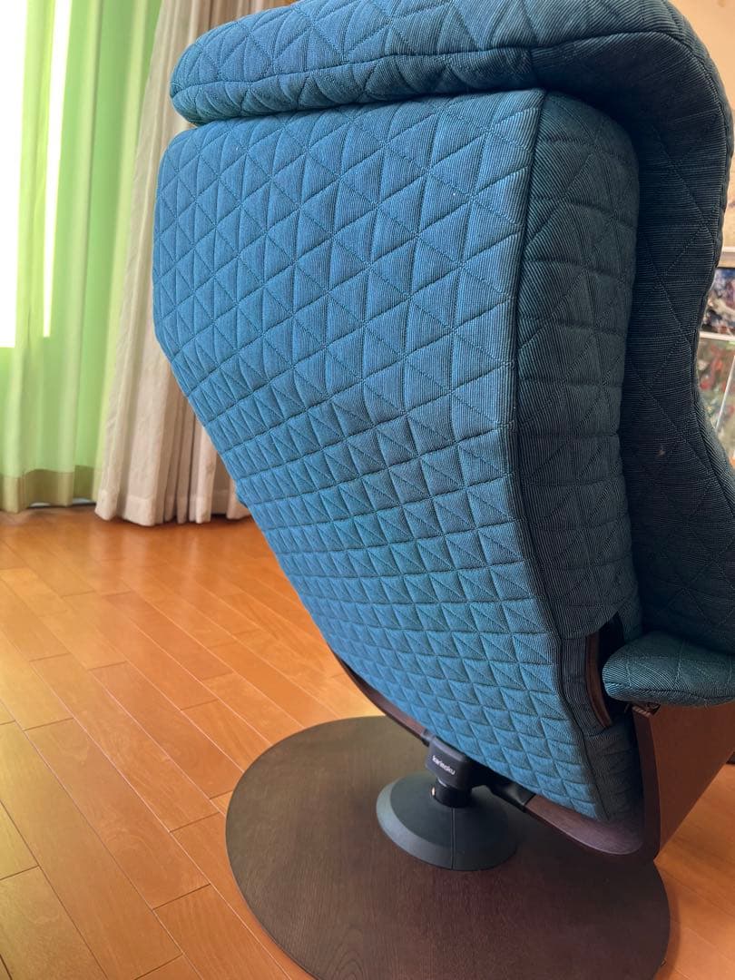 カリモク　ザ　ファースト　オットマン付　直接手渡しのみ　引き取りに来れる方限定