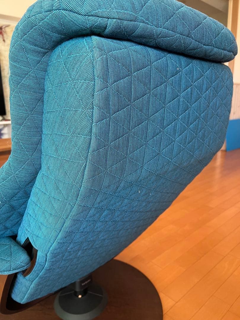 カリモク　ザ　ファースト　オットマン付　直接手渡しのみ　引き取りに来れる方限定