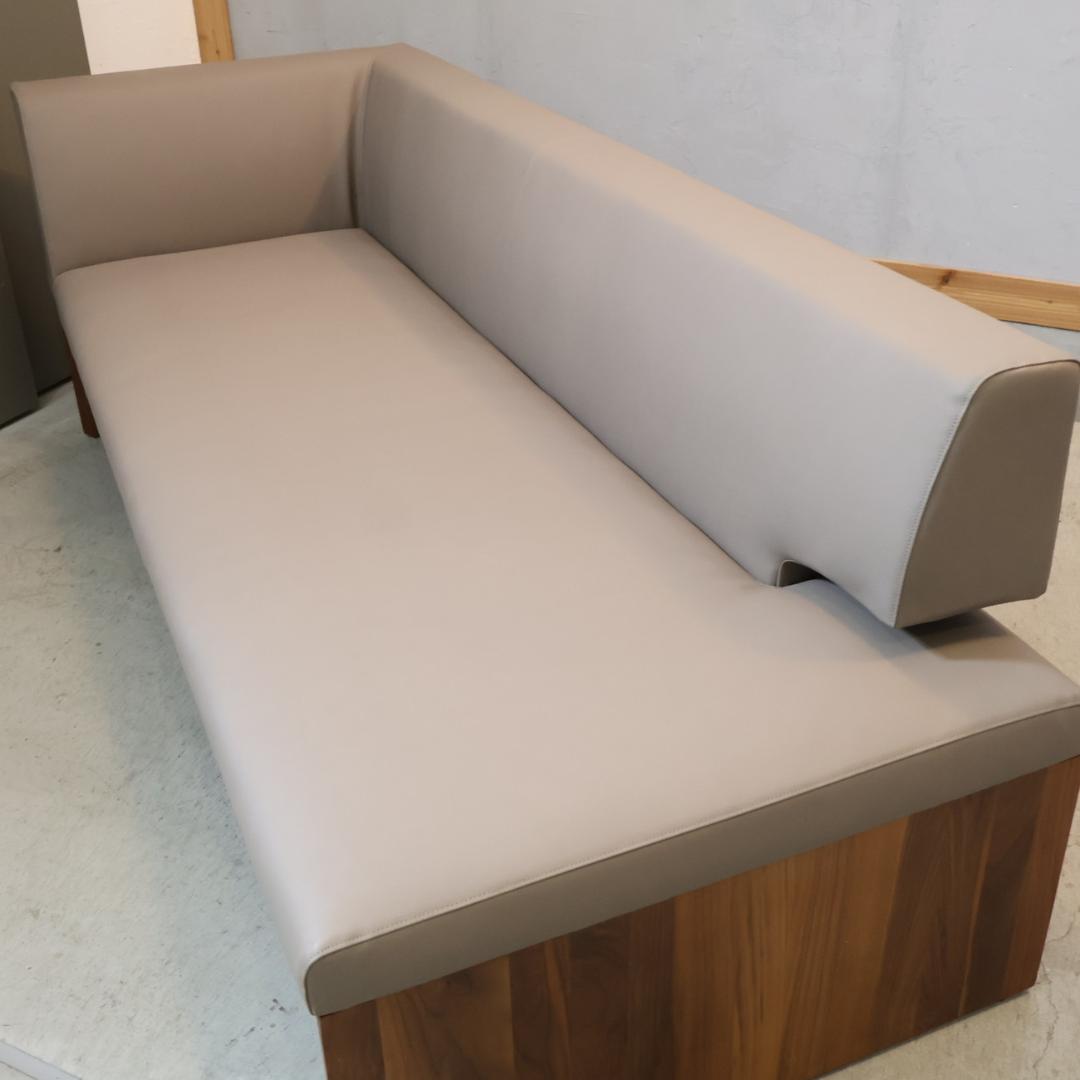 karimoku カリモク CU5899 ウォールナット材 3人掛けソファー