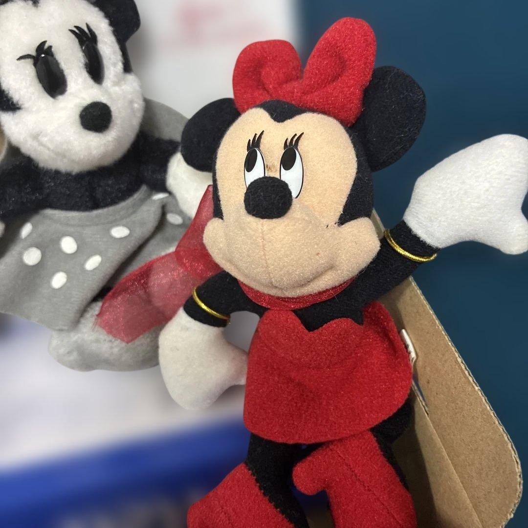 レア物 プレミアミッキーミニーバッチぬいぐるみ 4体 - メルカリ