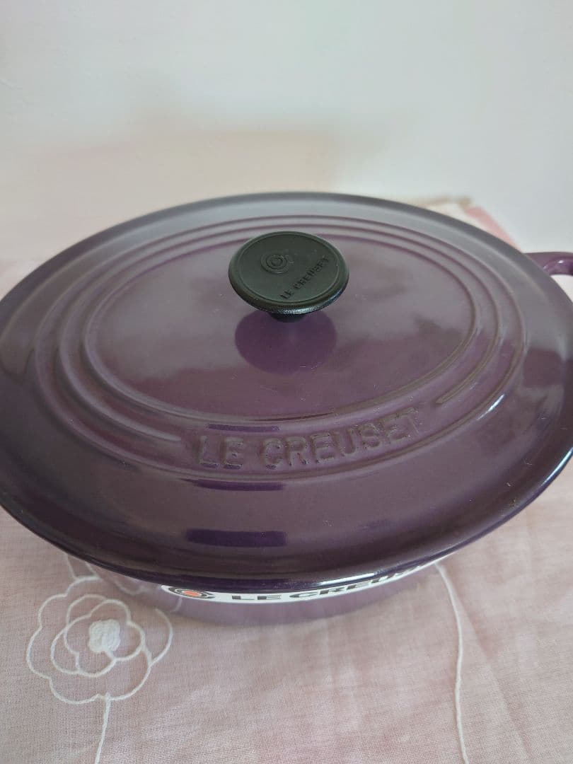 LE CREUSET ココットオーバル25cm パープル紫 - メルカリ