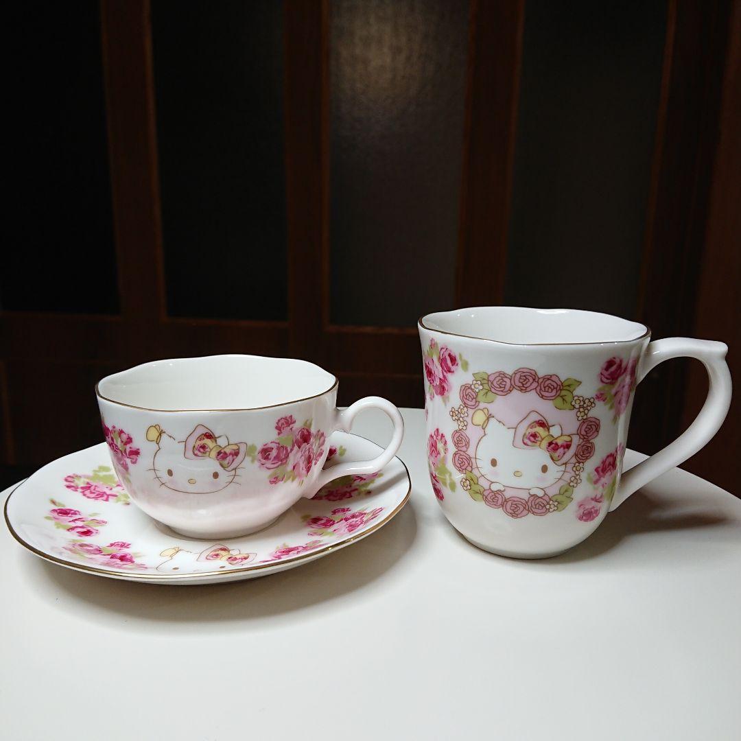 ティーセット バラ ホワイト 5点 ハローキティ × ローラアシュレイ 金彩劣化