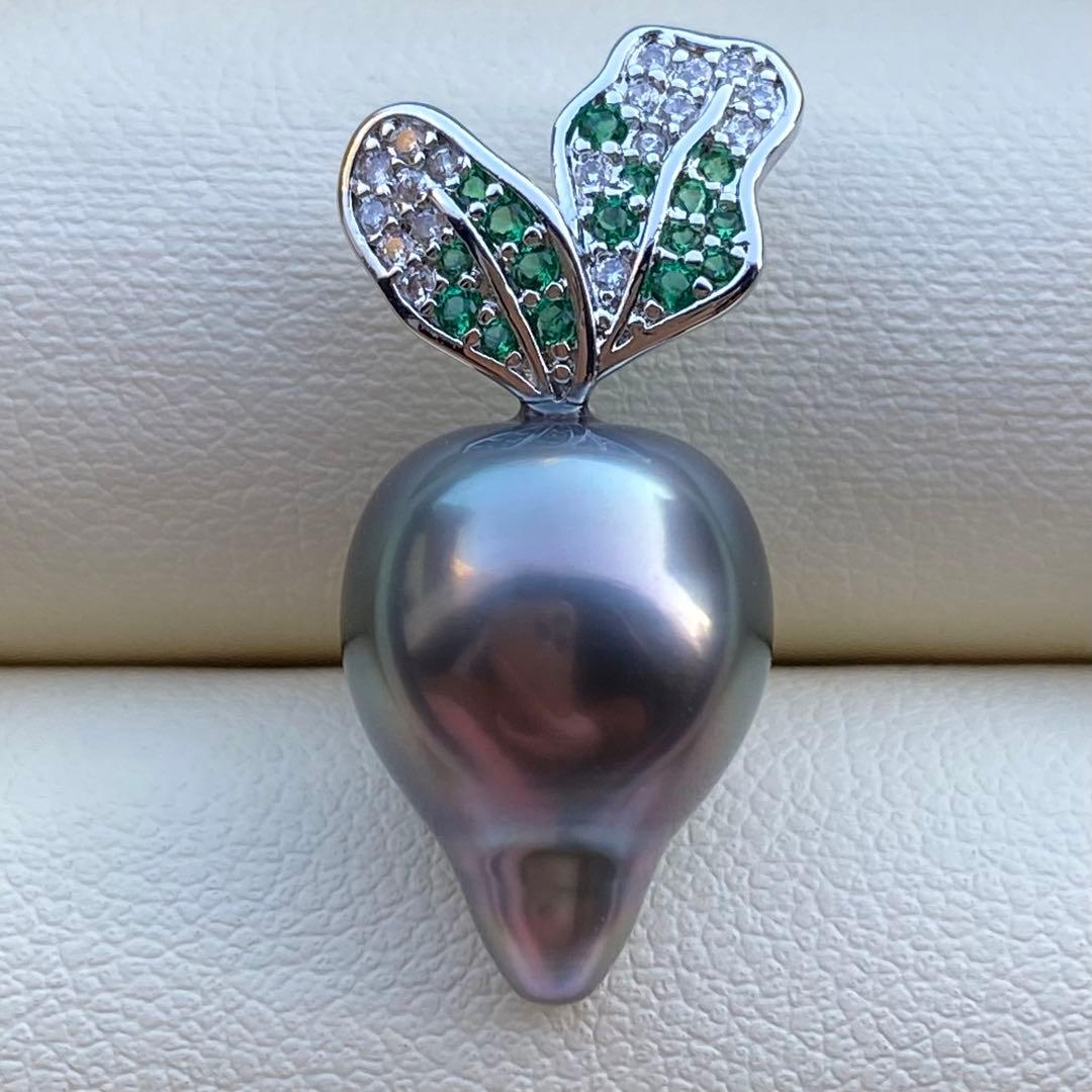 本真珠　南洋黒蝶真珠ネックレストップ　15.4*11.4mmグリーン紫PT927