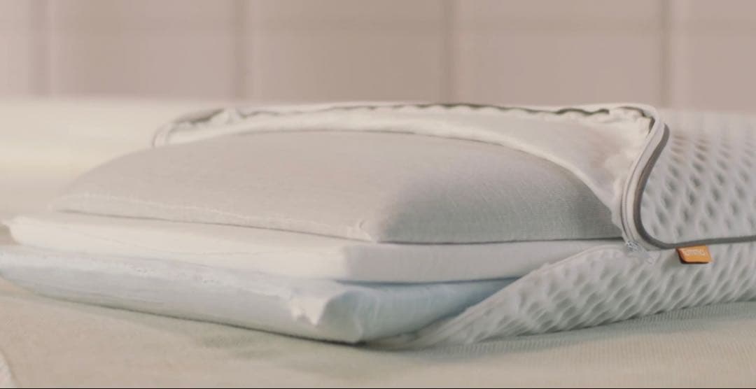 エマ・ピロー プレミアム　　体温を調節するカスタマイズ可能なピロー