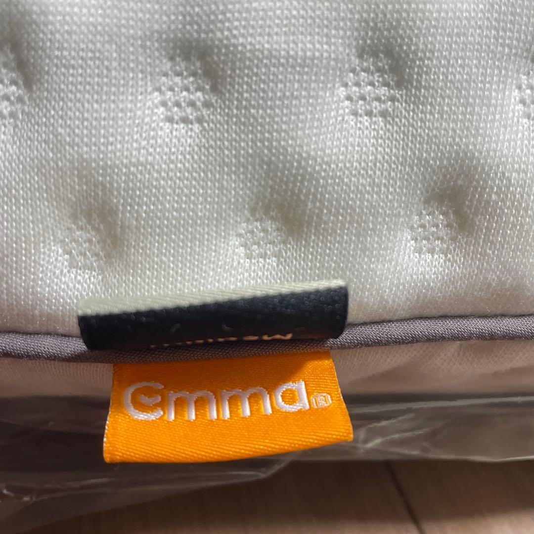 エマ・ピロー プレミアム　　体温を調節するカスタマイズ可能なピロー