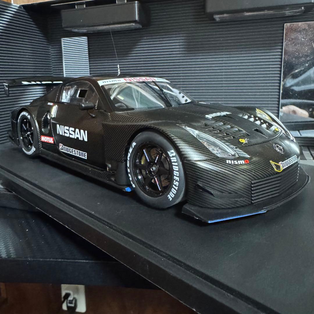 オートアート1/18フェアレディZ 2005 スーパーGTテストカー(ケース付