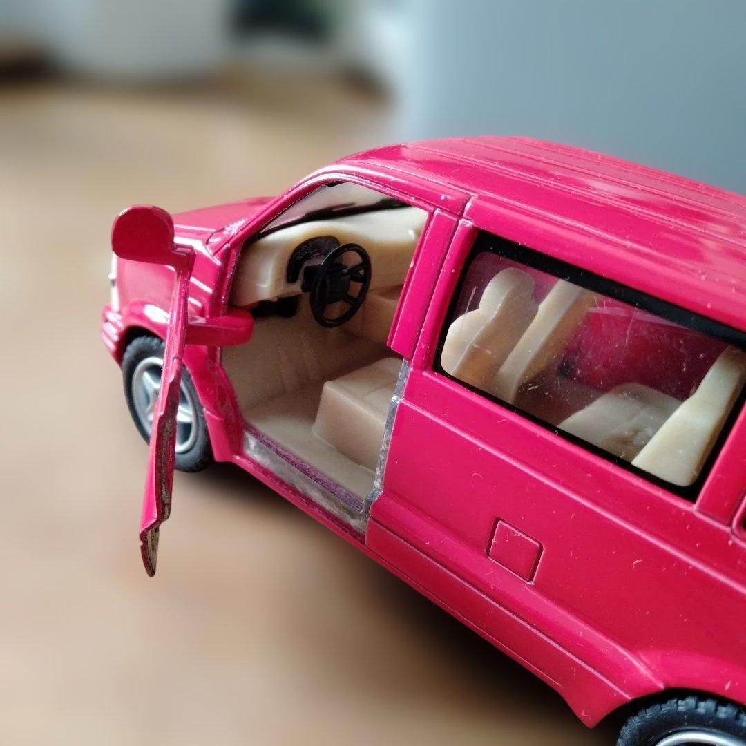 シボレーアストロバン赤プルバックミニカーAstroVan 1/38アメ車2001