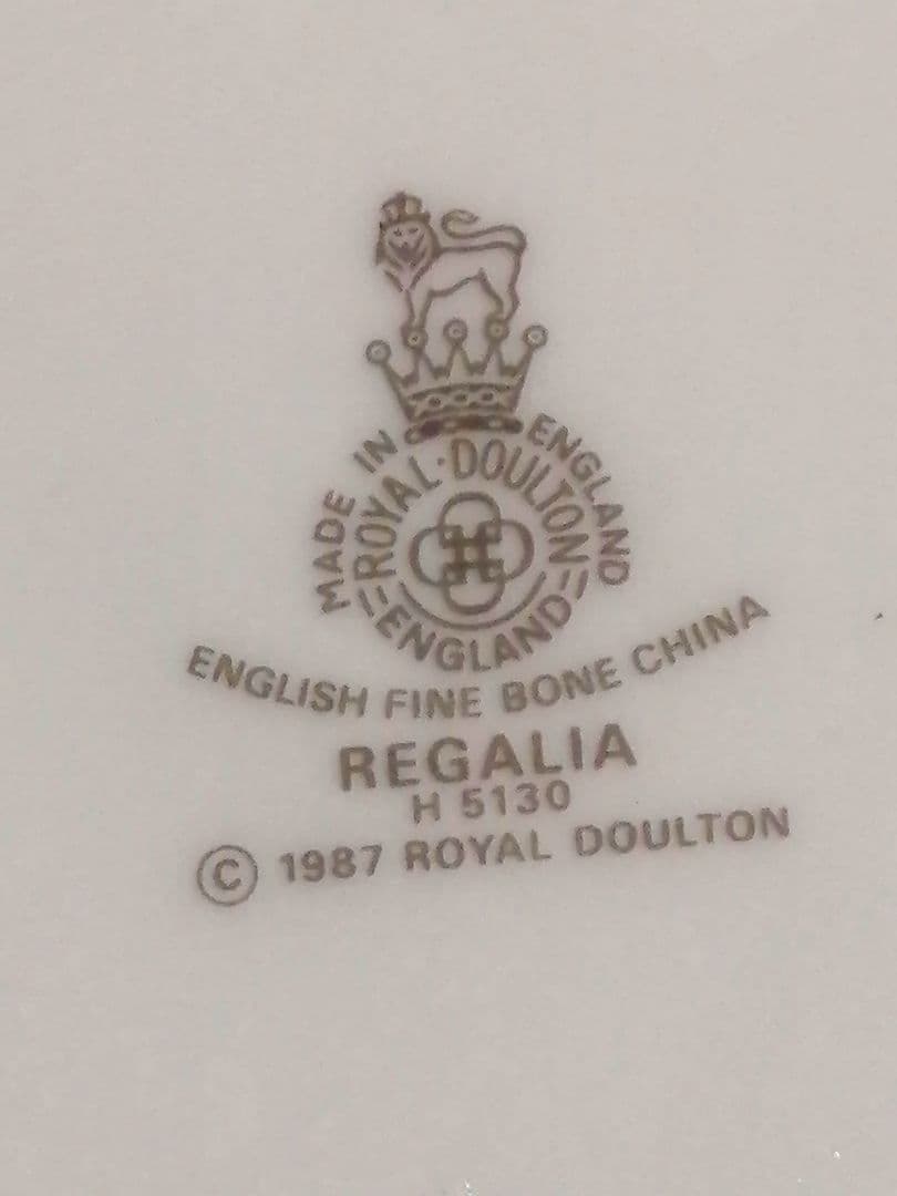 ロイヤルドルトン　レガリア11点