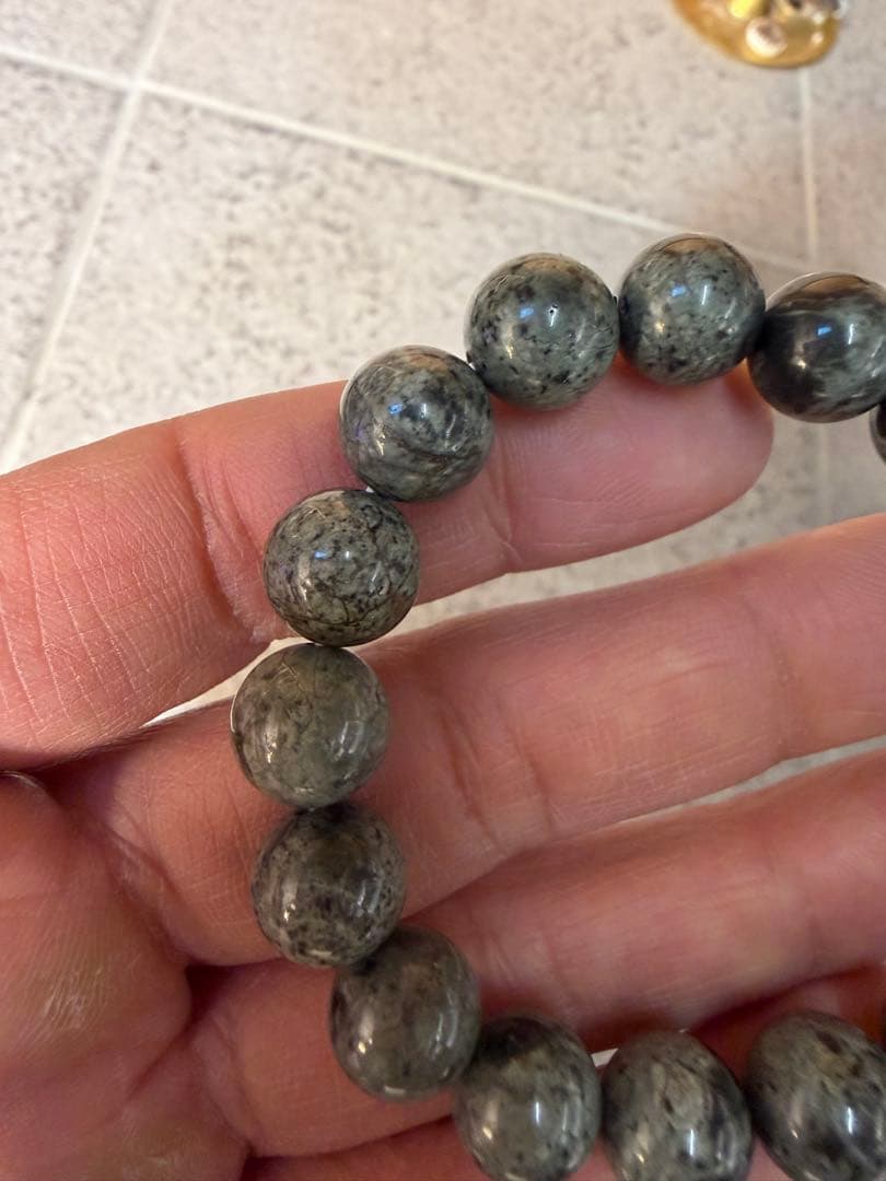 神居古潭　どちらかコメントください。