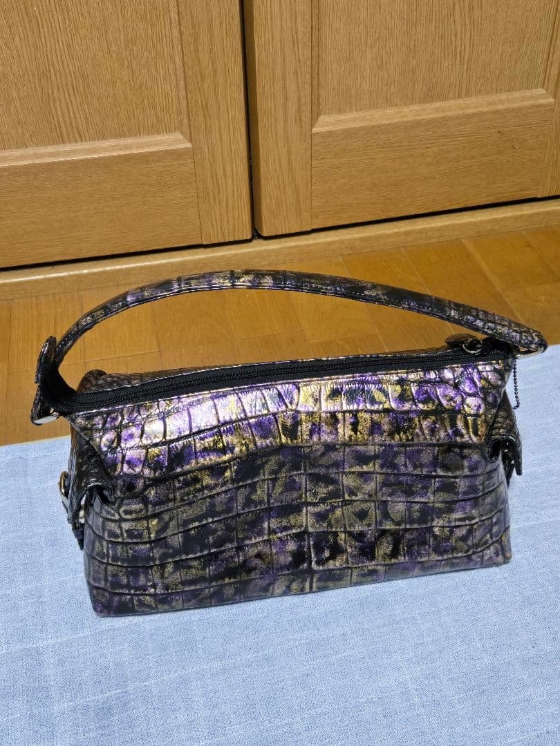 期間限定セール【新品未使用】クロコダイル ハンドバッグ JRA