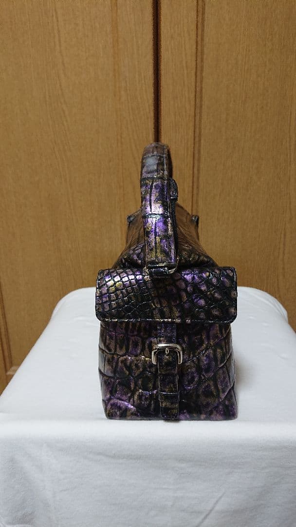 期間限定セール【新品未使用】クロコダイル ハンドバッグ JRA