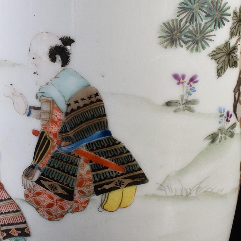 九谷焼 古九谷 色絵金彩 山水人物文瓶 V R8111 - メルカリ