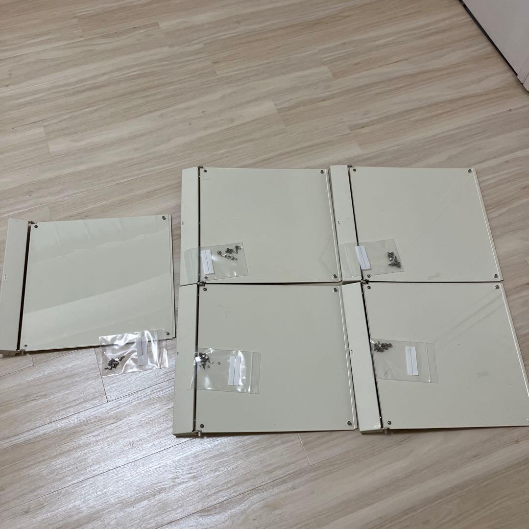 無印良品　スタッキングシェルフ用扉　アクリル　4個＋１枚（ジャンク品）