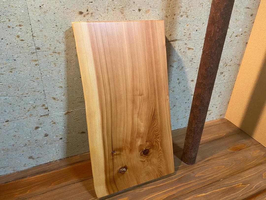 №41　秋田杉一枚板　花台　厚物良品です