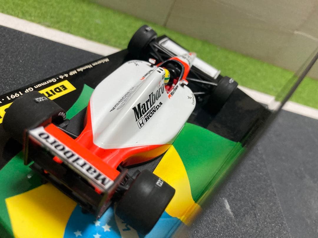 ミニチャンプス(マルボロ仕様)‼️マクラーレンホンダMP4/6 アイルトン