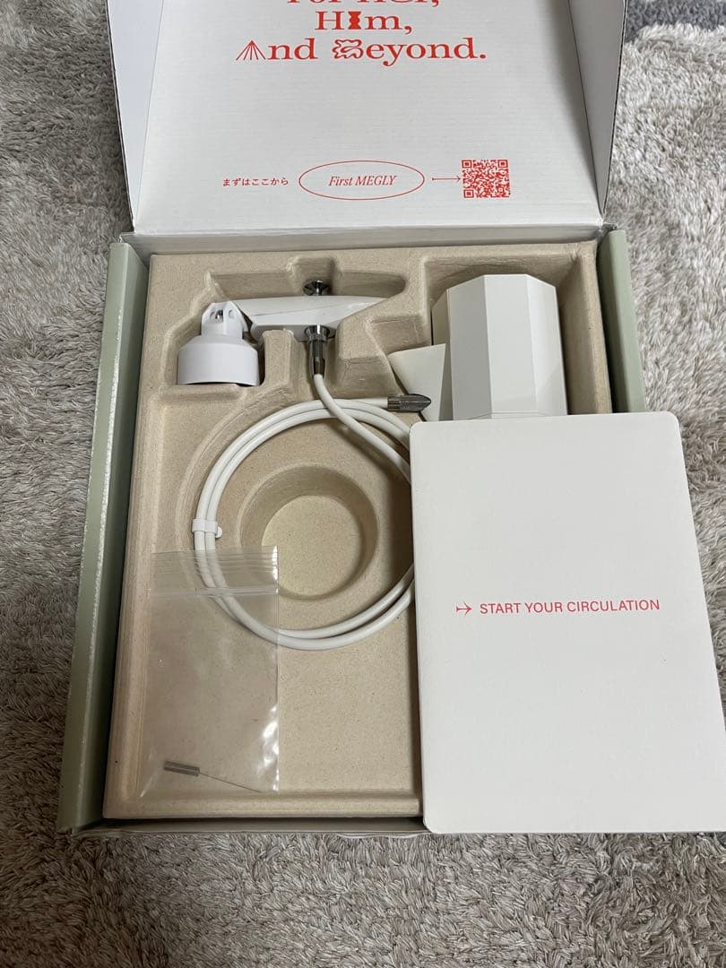 MEGLY　メグリー　炭酸ミスト　本体(中古)＋ガス＋化粧水セット　ＭＴ