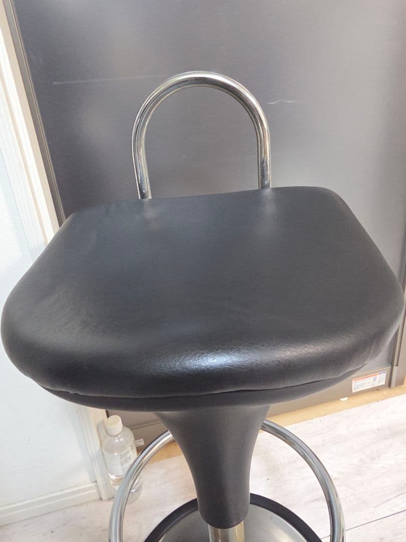 バースツール ガラス天板 スチールフレーム　チエアセット