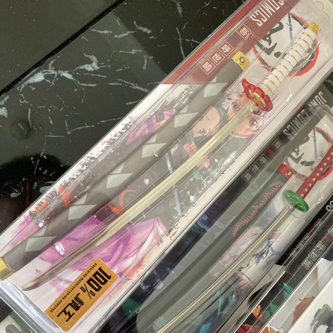 鬼滅の刃 きめつ 刀 日輪刀39本セット フィギュア ペーパーナイフ