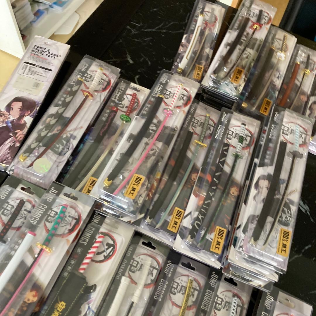 鬼滅の刃 きめつ 刀 日輪刀39本セット フィギュア ペーパーナイフ