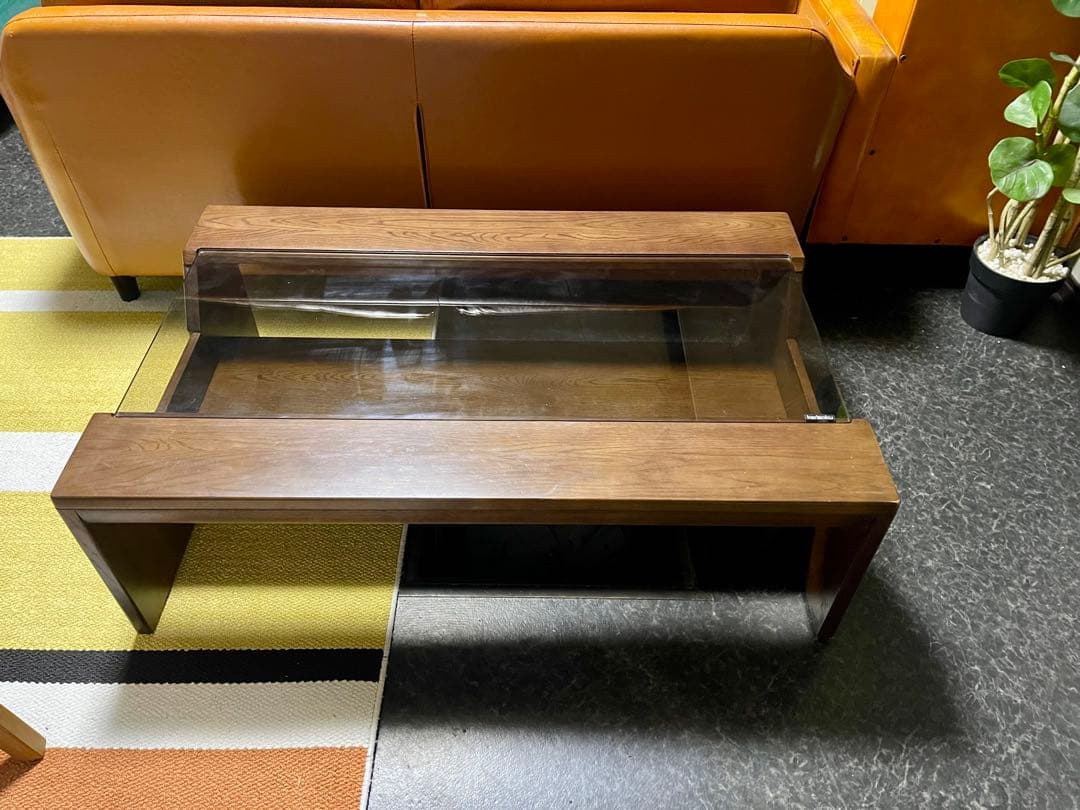 送料無料 カリモク センター ガラス テーブル リビング ローテーブル 一流品
