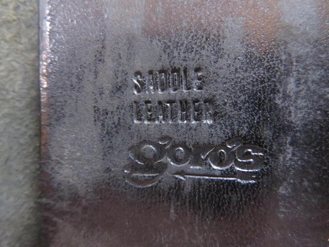 goro's ゴローズ フラワーコンチョ 二つ折り長財布黒 ロングウォレット