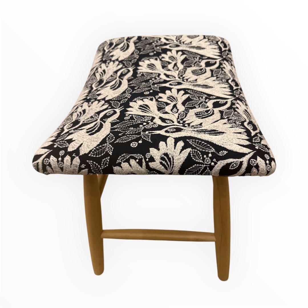 ミナペルホネン生地使用スツール　チェア　オットマン　イス　椅子　家具　インテリア