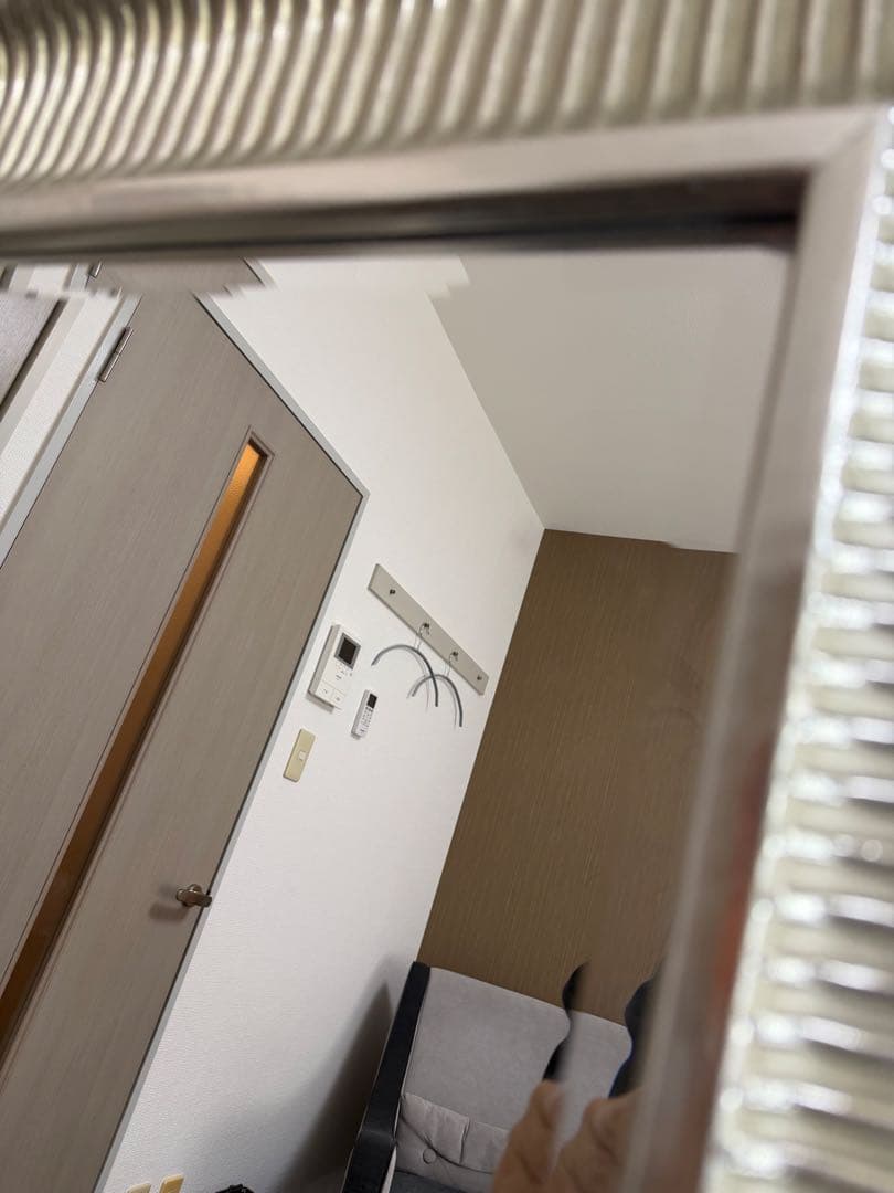 SONGE 壁掛け鏡 91x130 cm ゴールド　おしゃれ姿見