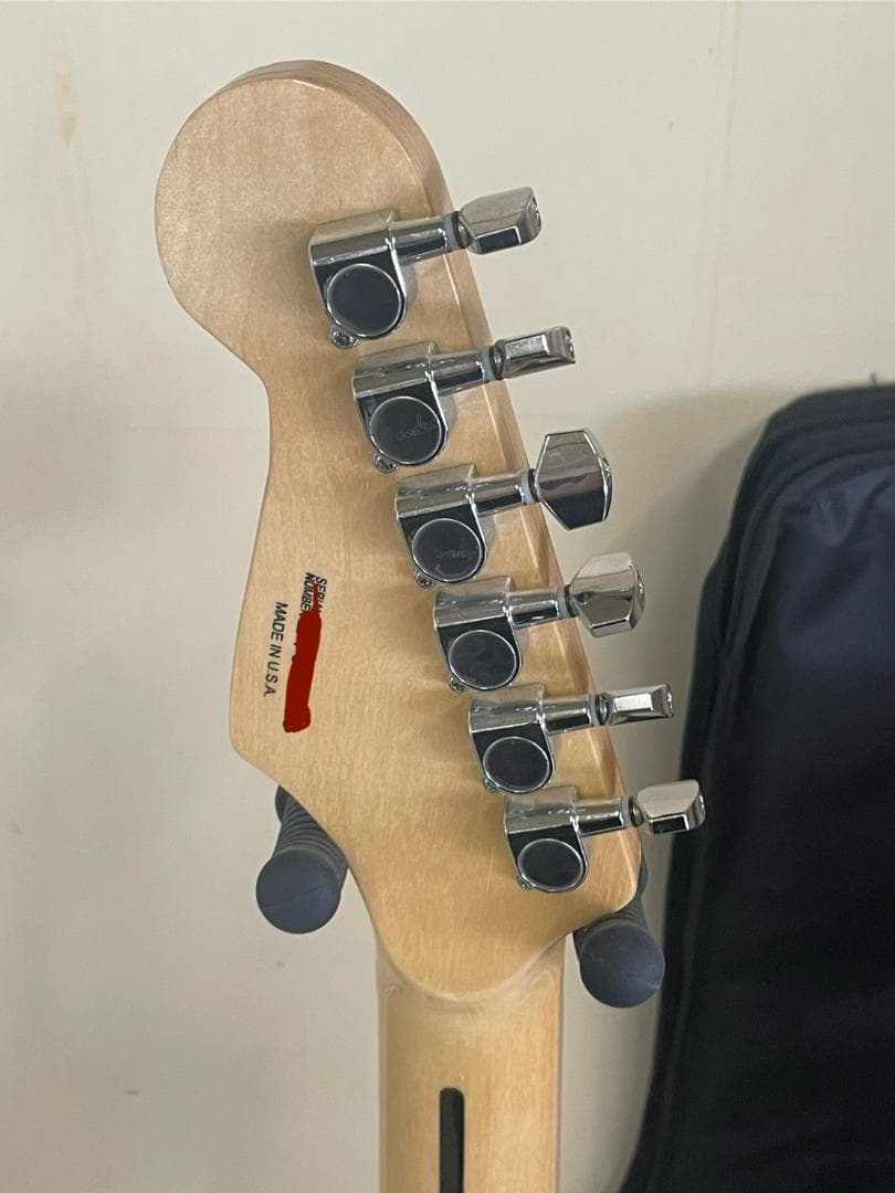 フェンダー　ストラトキャスター　レプリカ　レッドサンバースト系