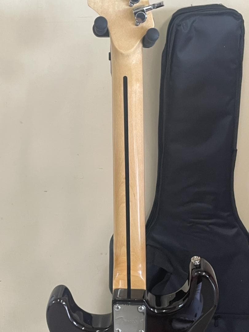 フェンダー　ストラトキャスター　レプリカ　レッドサンバースト系