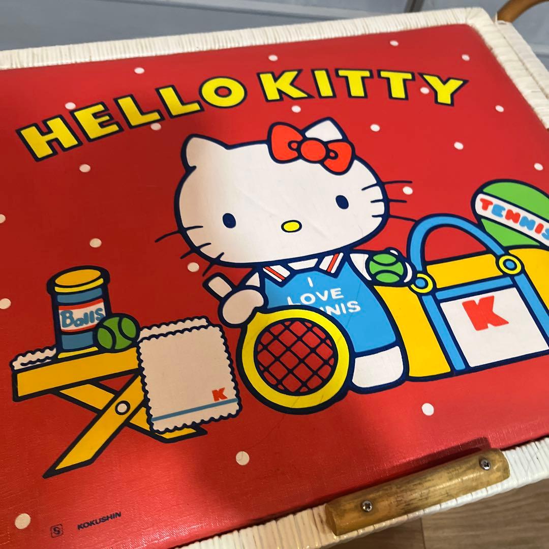 ✳︎レトロ　ハローキティ　かご　バスケット　サンリオ　収納　籠　昭和　レア編み込み