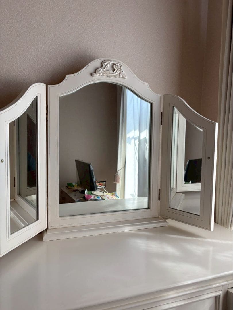 無料配送エリアあり　リュバンシュ　ドレッサー&スツール　ヴィンテージ　吉川ひなの