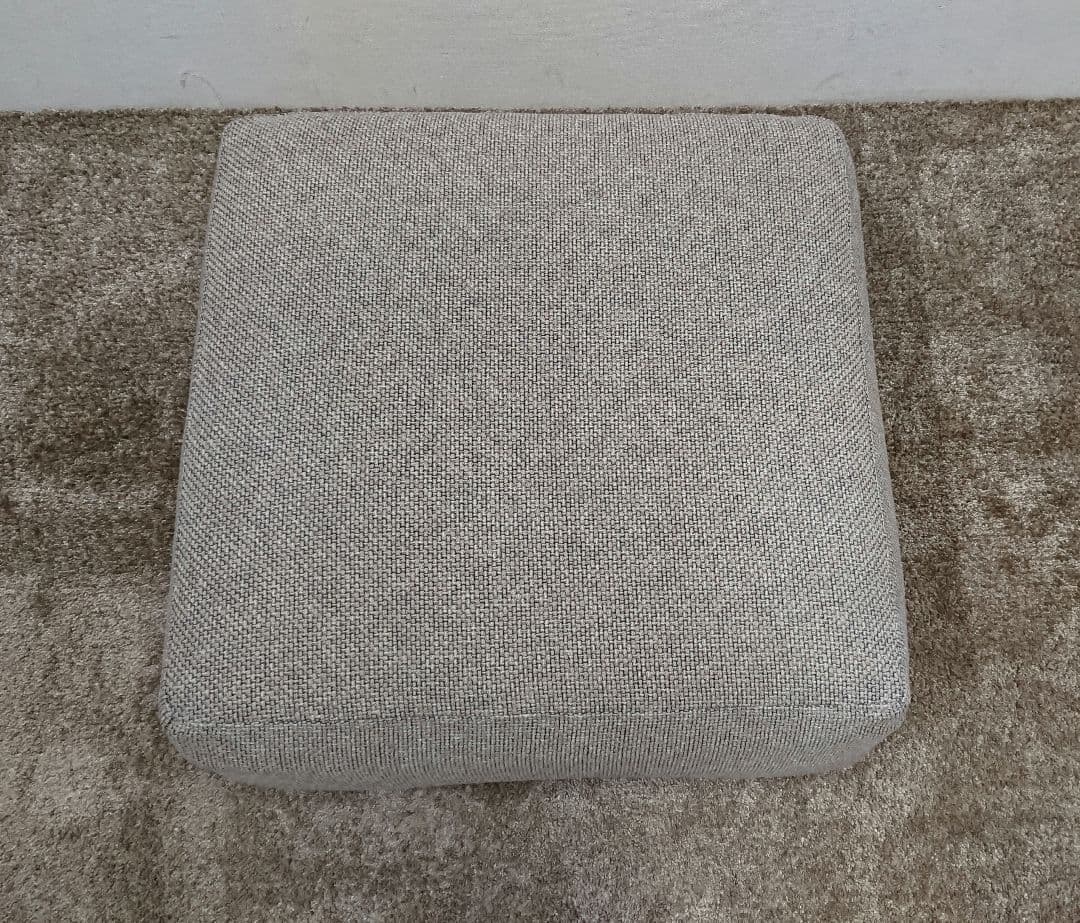 Cassina MEX CUBE 定価29万円 271-81 オットマン ソファ